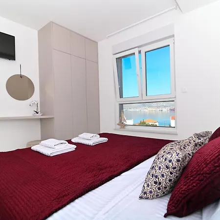Apartment Karo *