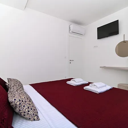 Karo Apartment Trogir