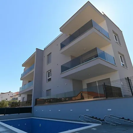 Karo Apartment *