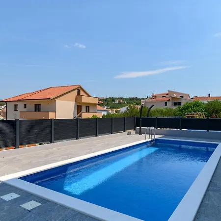 Karo Apartment Trogir
